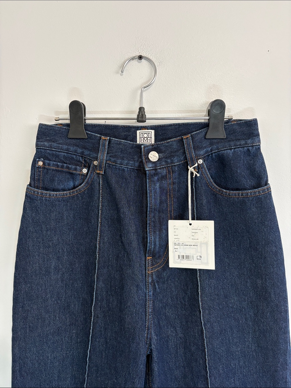 BNWT TOTEME Tapered leg denim dark indigo size 26 waist 13.5” - Picture 7 of 8